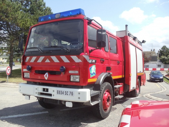 Renault M210 Midliner