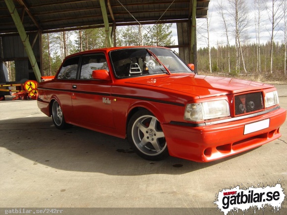 Volvo 242