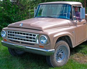 International Harvester 1200