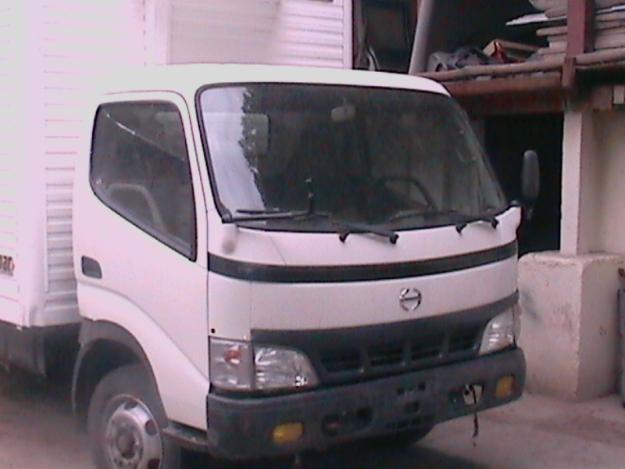 Hino XZU 300