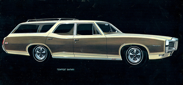 Pontiac Tempest Custom safari wagon