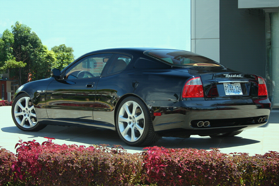 Maserati Coupe