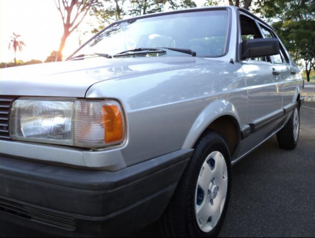 Volkswagen Voyage GL 18