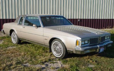 Oldsmobile Delta 88 Brougham