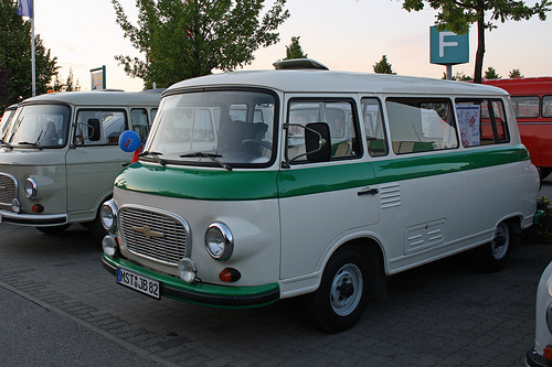 Barkas B-1000