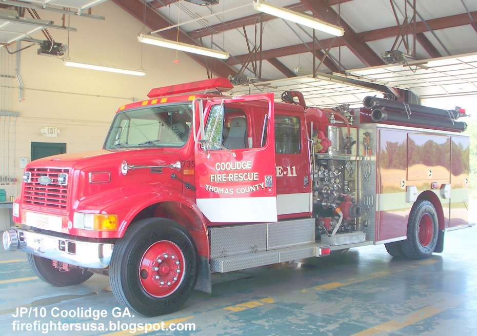 Crown Fire Coach 1500 Pumper