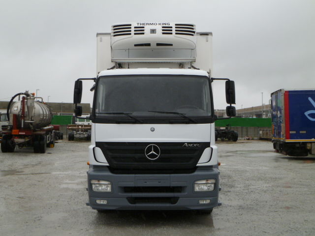 Mercedes-Benz Axor 1828