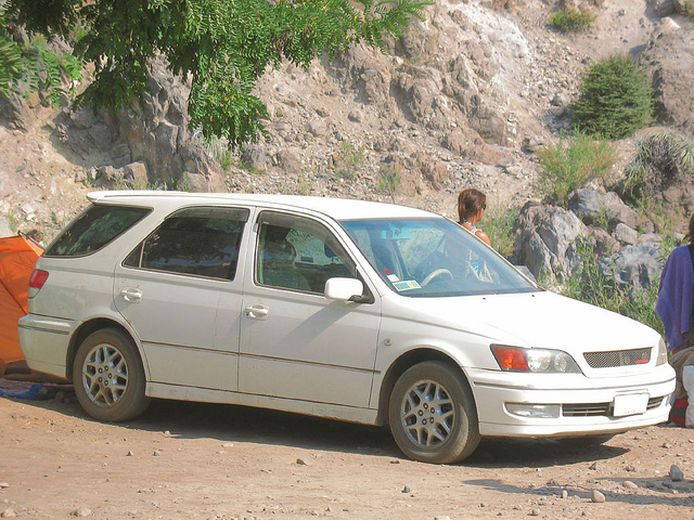 Toyota Vista Ardeo D-4