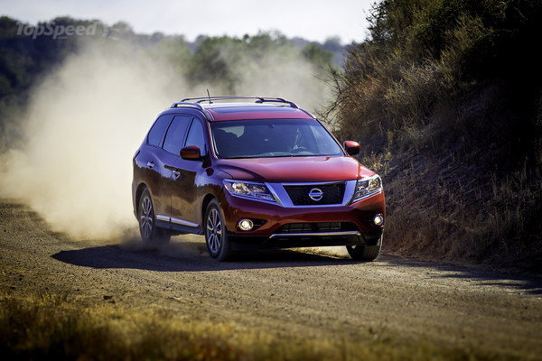 Nissan Pathfinder 27