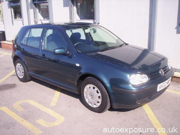 Volkswagen Golf 16