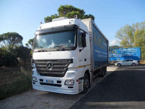 Mercedes-Benz Actros 2550