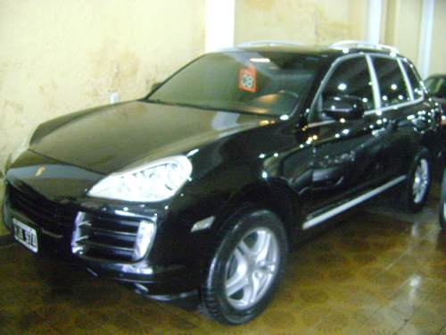 Porsche Cayenne 36