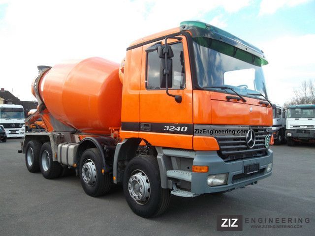 Mercedes-Benz Actros 3240