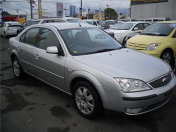 Ford Mondeo 20 Liftback