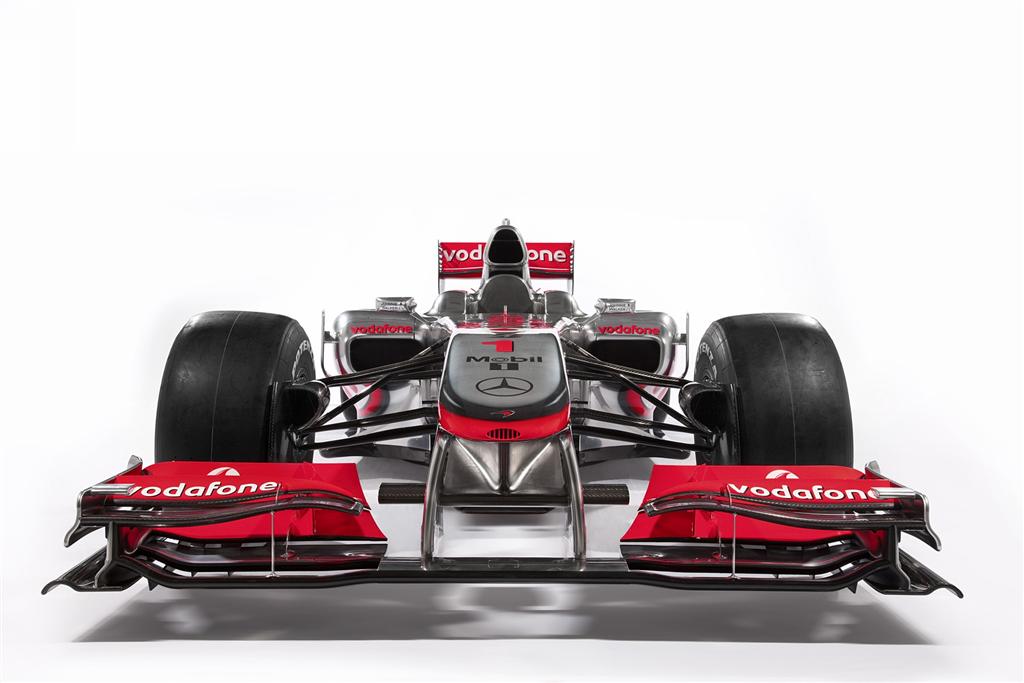 VODAFONE MCLAREN F1 TEAM MP25 MERCEDES-BENZ FO 108X V8