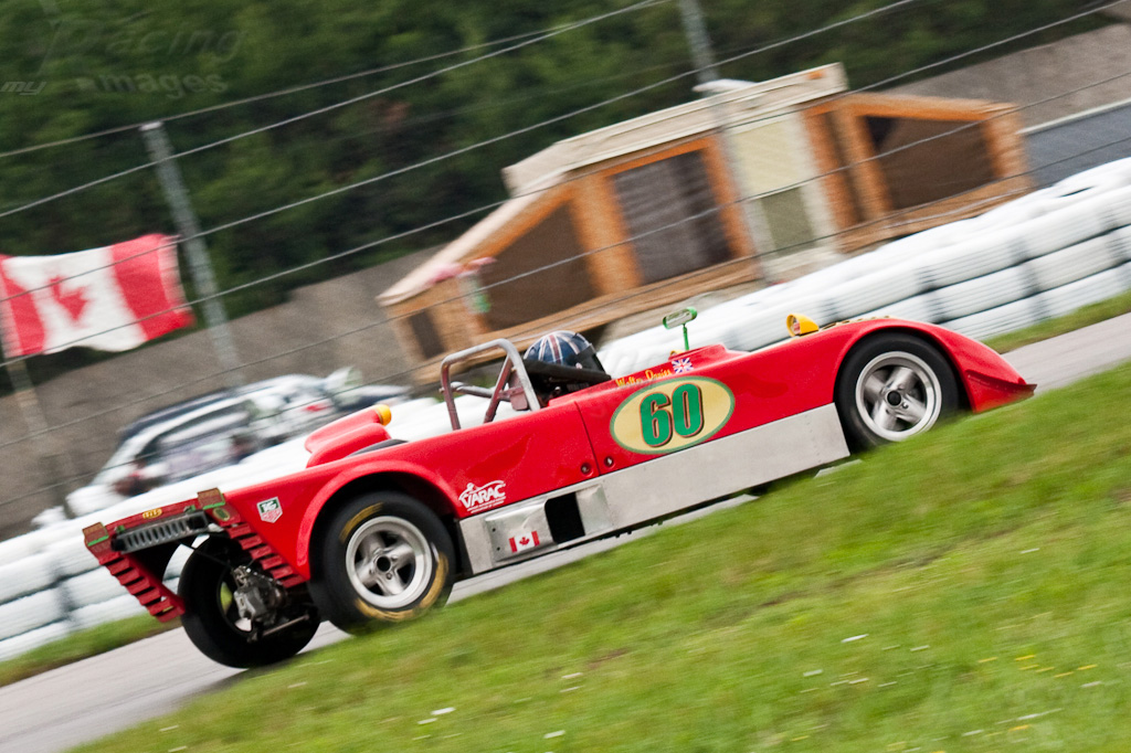 Lola T492 Lola T492