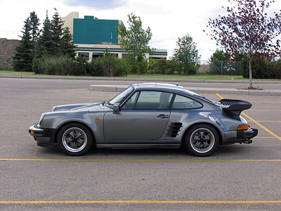 Porsche 930