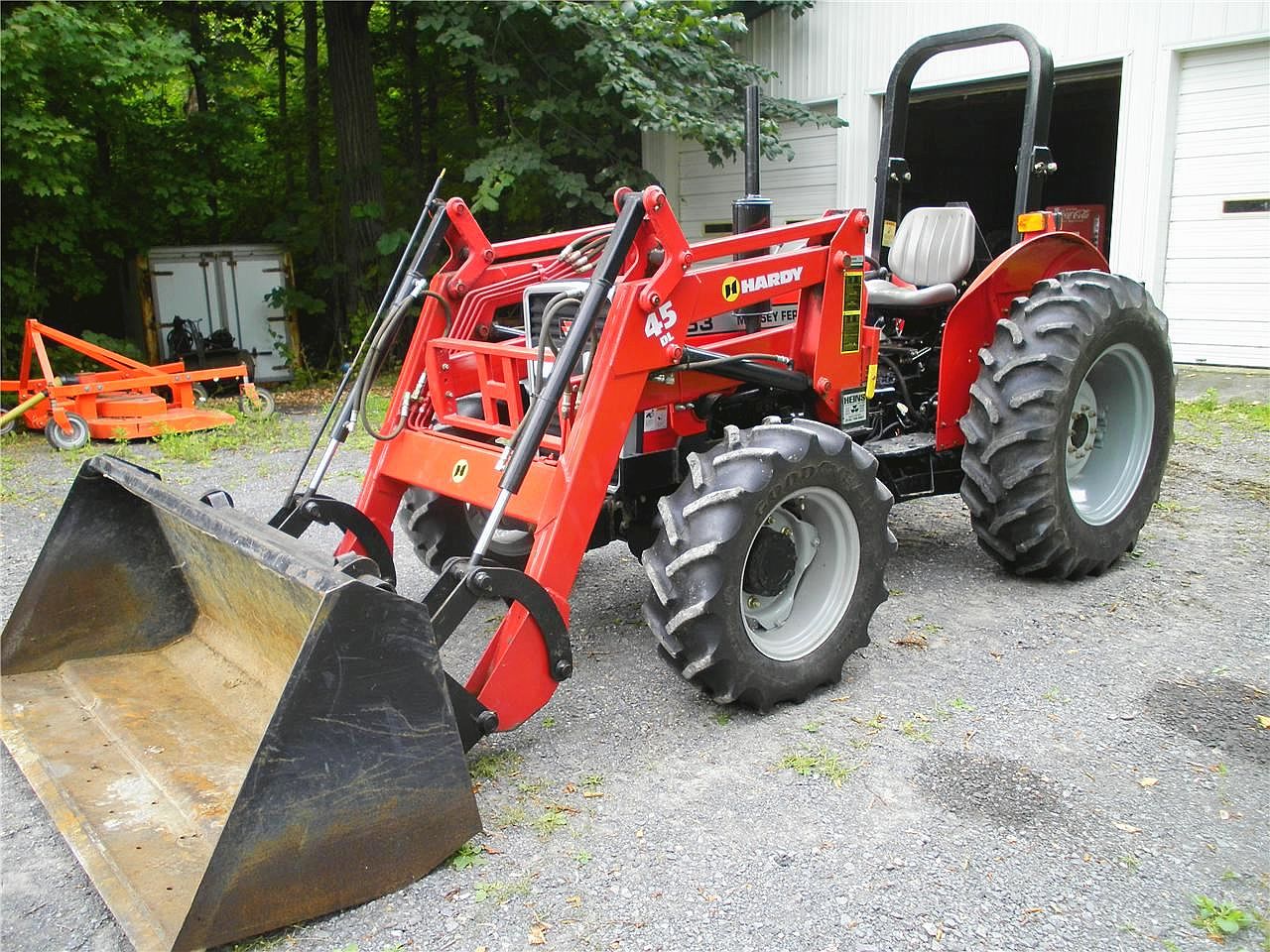 Massey Ferguson Model 263