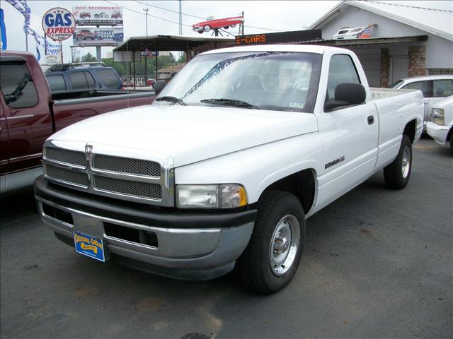 Dodge Ram 1500SL