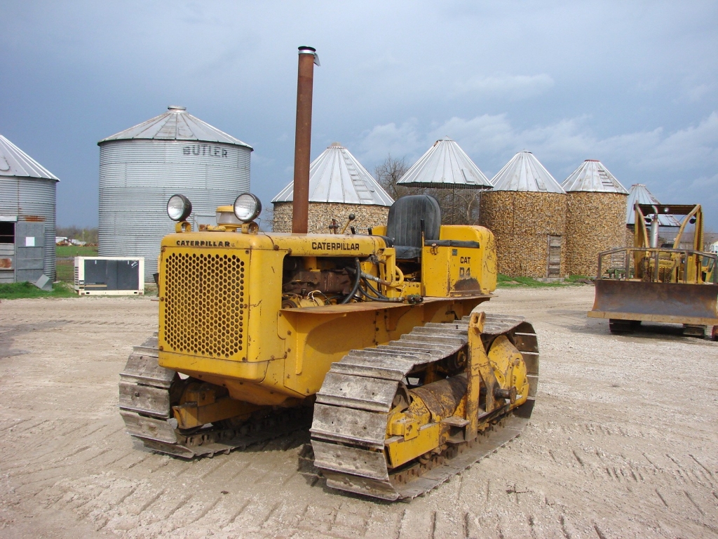 Caterpillar D4C