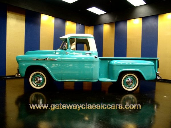 Chevrolet Apache Truck