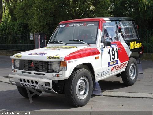 Mitsubishi Pajero EX