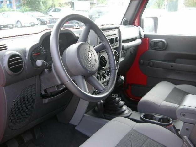 Jeep Wrangler Sport Unlimited 28 CRD