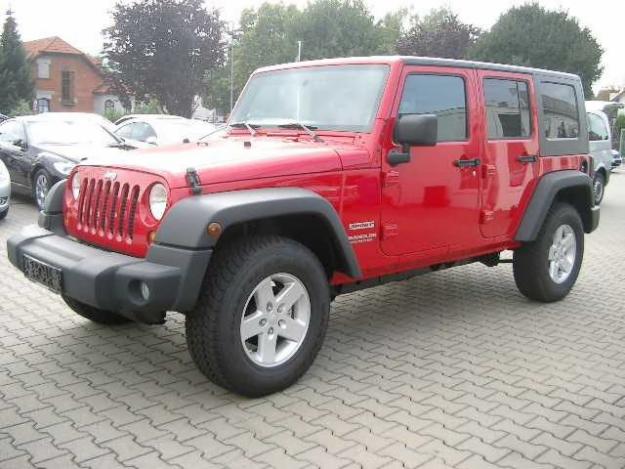 Jeep Wrangler Sport Unlimited 28 CRD