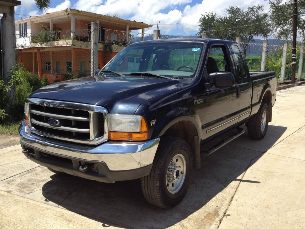 Ford F-250 XLT Super Duty