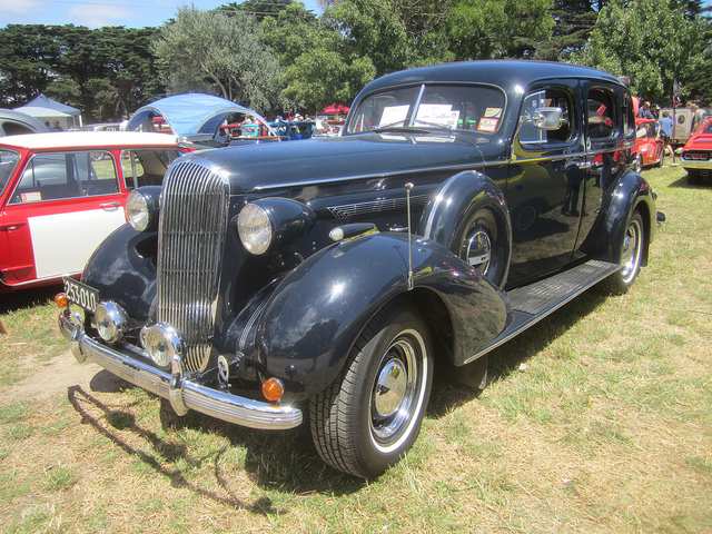 Buick Series 90 Limited sedan