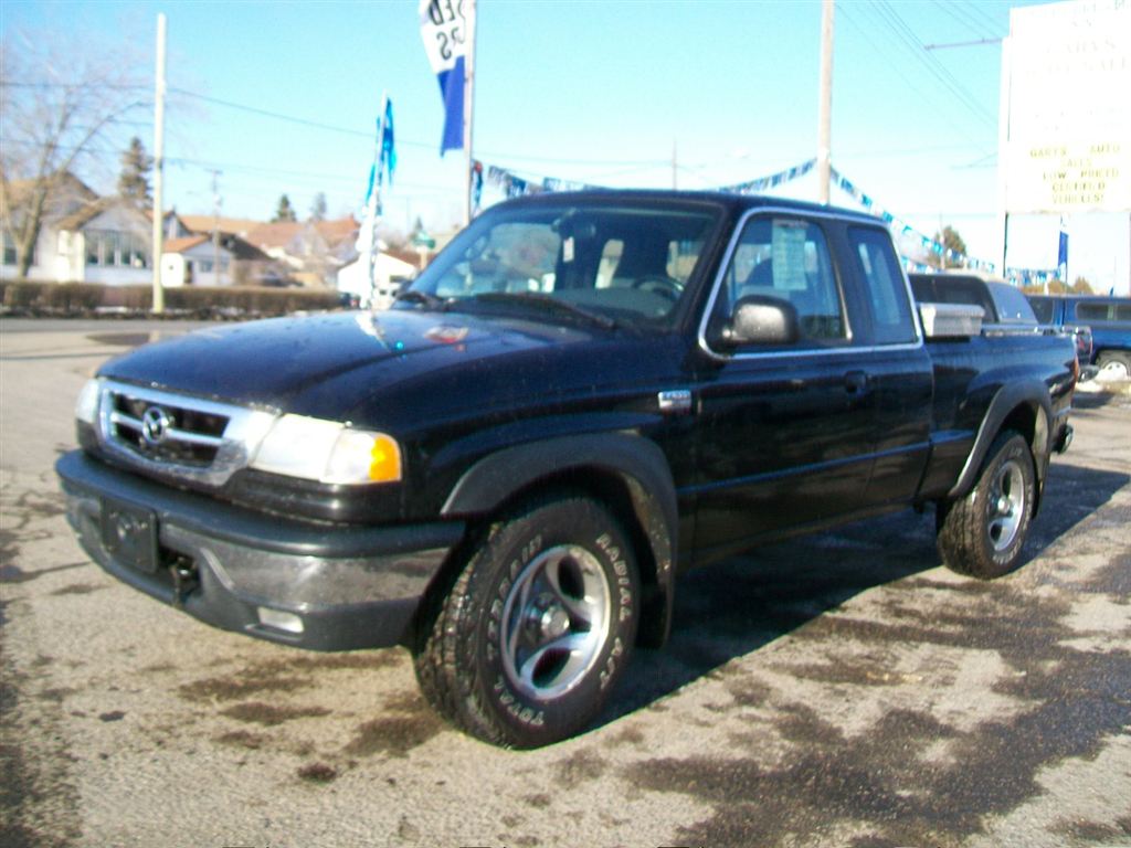 Mazda SE-5 extra cab