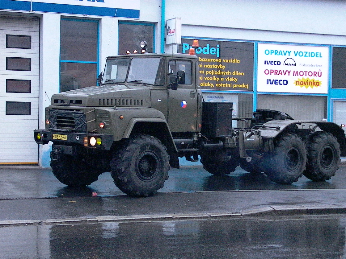 KrAZ 260