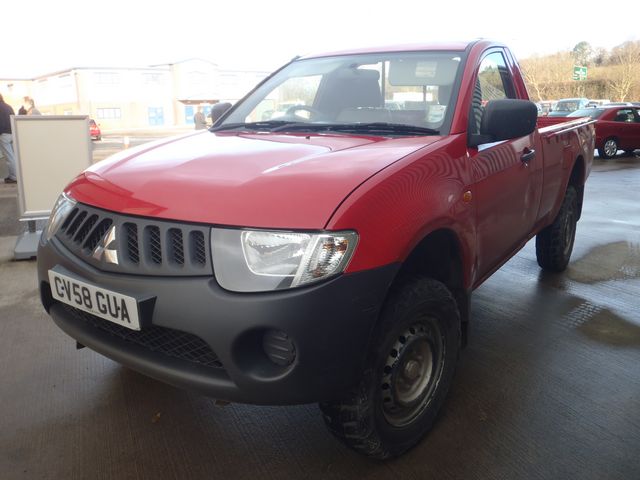 Mitsubishi L200 4WD 25 Turbo-D