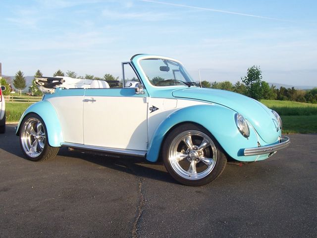 Volkswagen Beetle 1303 Cabrio