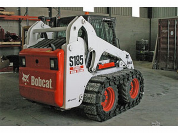 Bobcat S-185