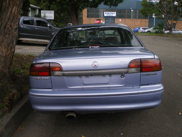 Holden Commodore Executive V6 VX