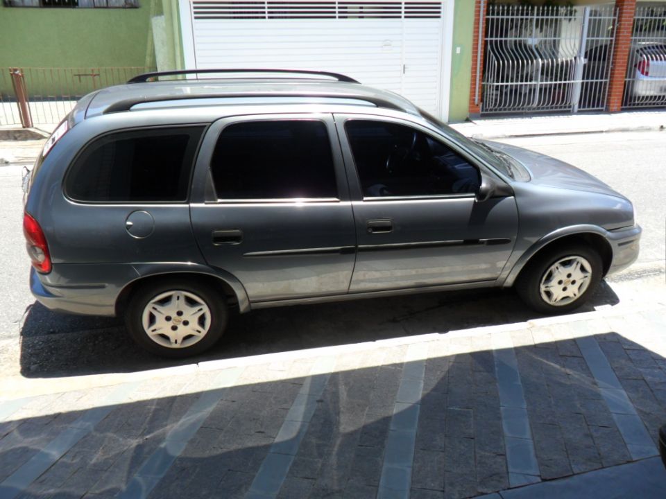 Chevrolet Corsa Wagon 10 16V