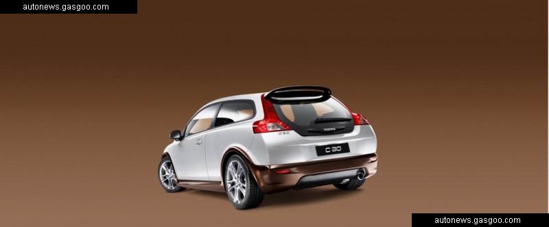 Volvo C30 24i