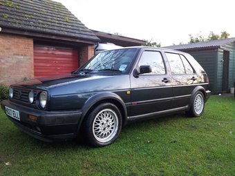 Volkswagen Golf GTI 16 Valve