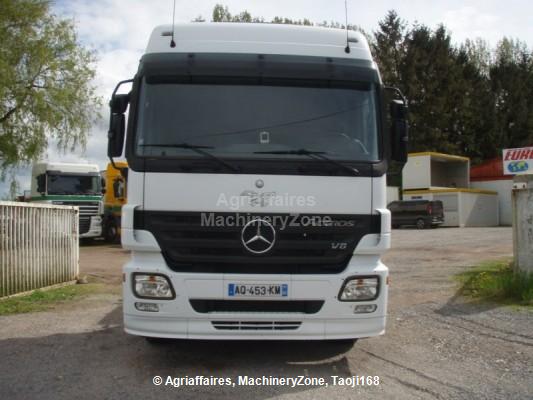 Mercedes-Benz Actros 1850 V8