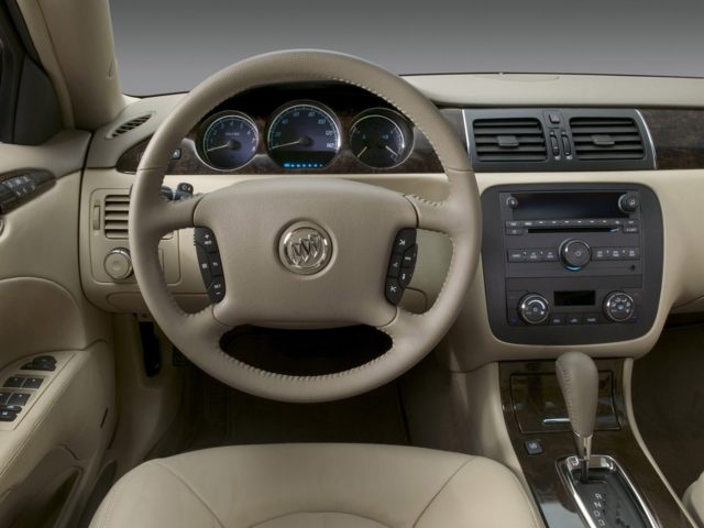 Buick Lucerne CX