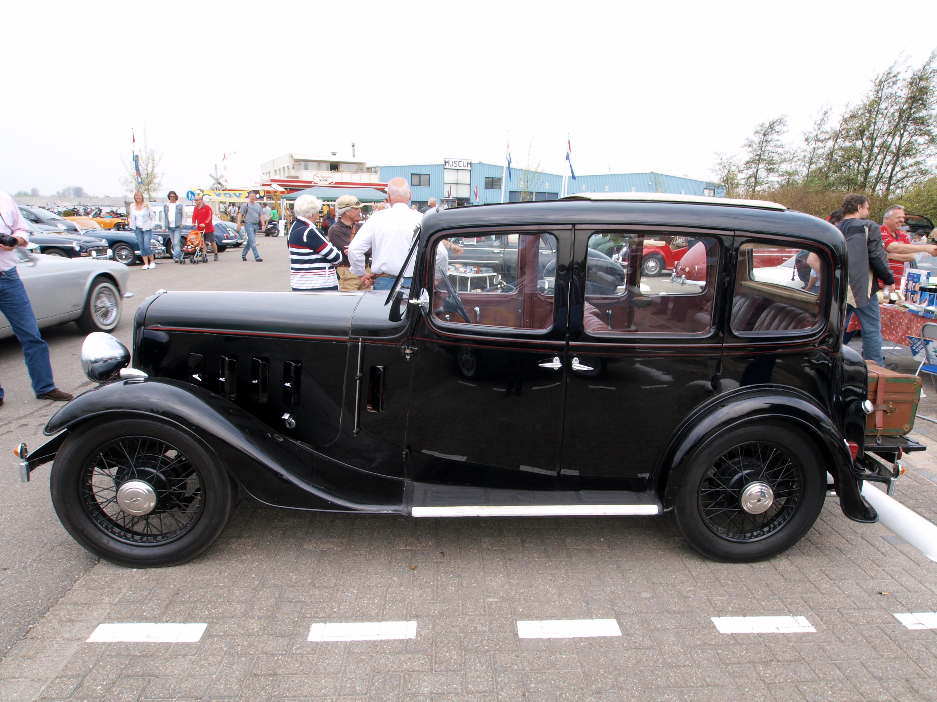 Austin TM 25