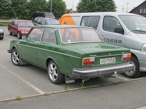 Volvo 242L