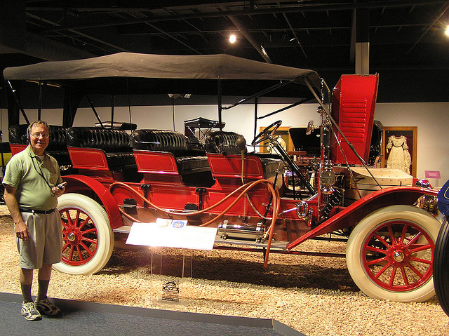 Stanley Steamer Model 810