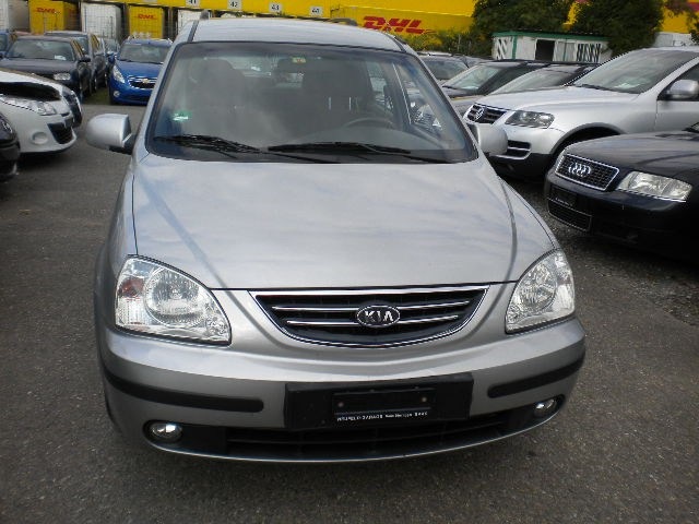 Kia Carens 18