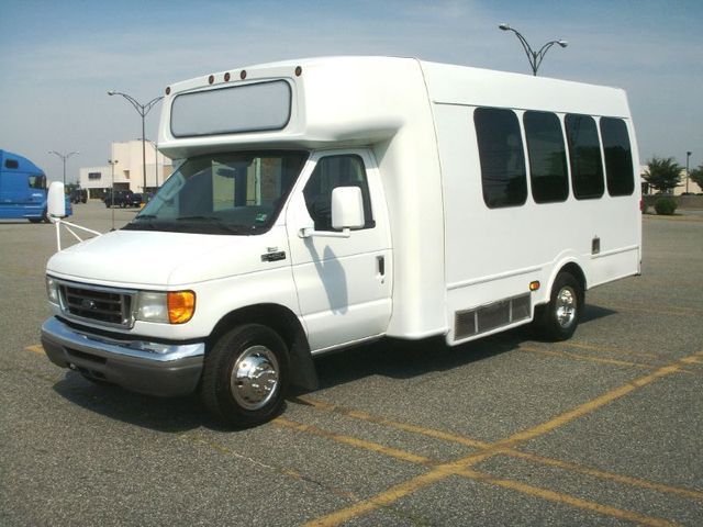 Ford E-450