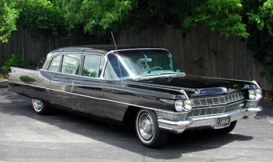 Cadillac Fleetwood 75 limousine