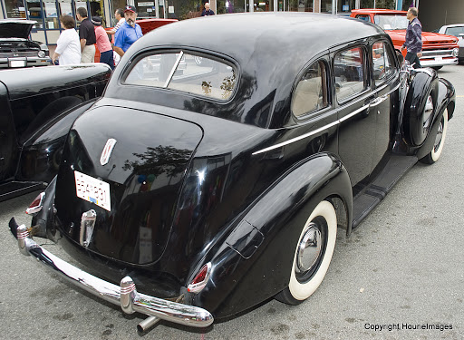 Studebaker President 4-dr Sedan