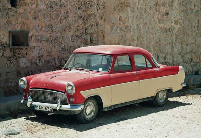 Ford Consul