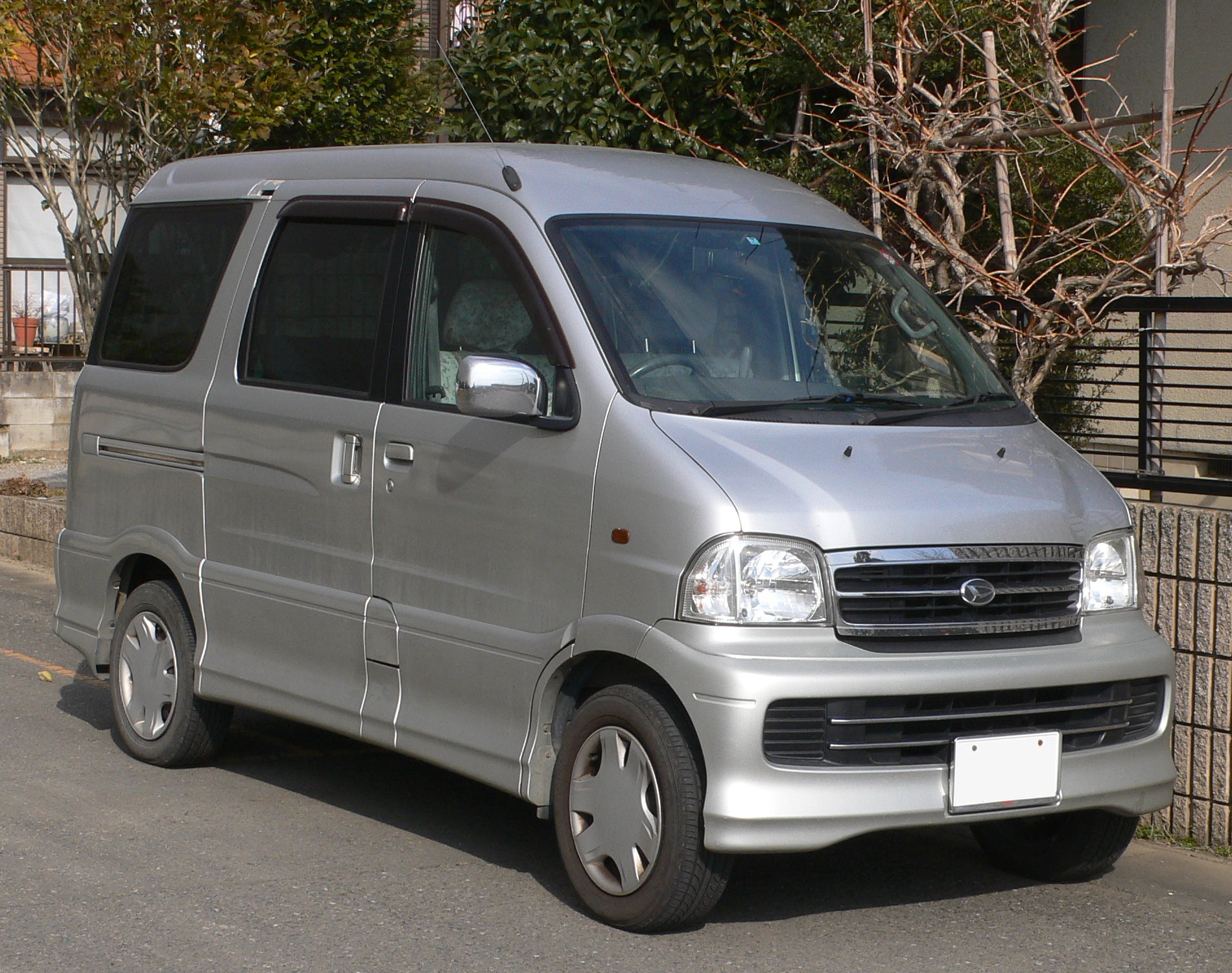 Daihatsu Atrai